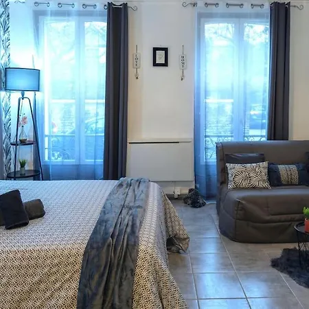 La Halte Troyenne - Gare - Parking - Confort & Cosy - Rent Immo Appartement