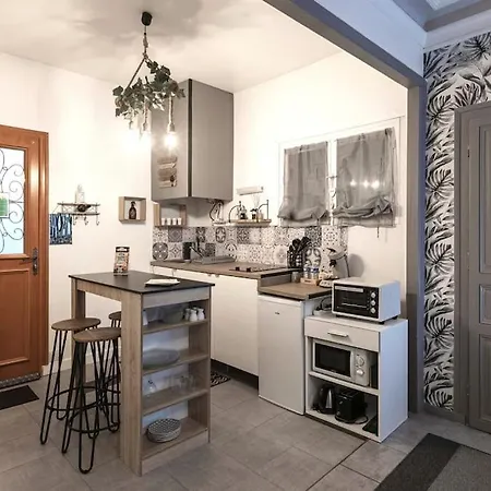 La Halte Troyenne - Gare - Parking - Confort & Cosy - Rent Immo Appartement *